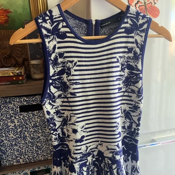 Karen Millen blue and white floral print dress size medium - Picture 5 of 12